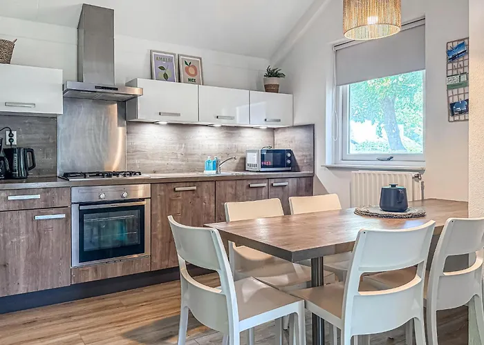 Beautiful In With Wifi Hoeven