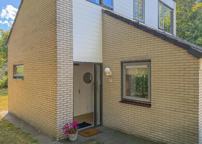 Nyaraló Beautiful In With Wifi Hoeven